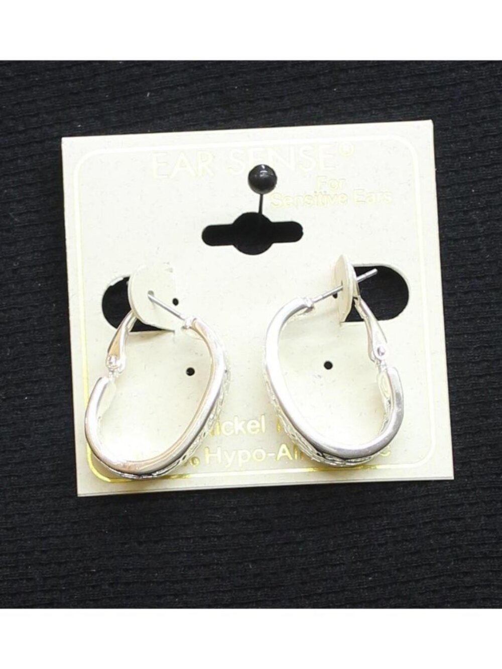 NWT Ear Sense Womens Fashion Open Pattern Hoop Earring Silver Gray 1"